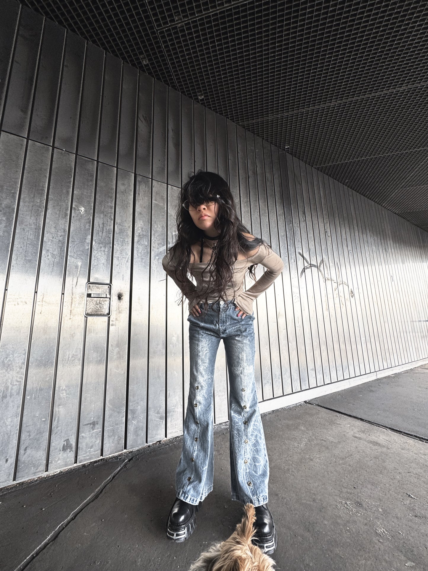 Elyoya Dragon Cross Flare Pants